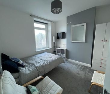 1 bedroom in a house share to rent - Photo 6