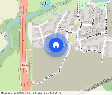 Rochford Grove, Horsham, RH12 - Photo 1