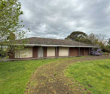 2065 South Gippsland Highway, Clyde VIC - Photo 6