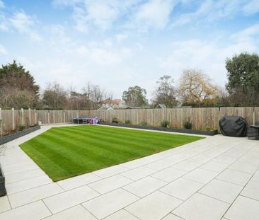 4 bedroom detached house to rent - Photo 3