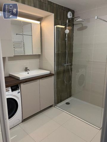 Location Appartement 2 pièces 44m² MONTPELLIER 34000 - Photo 5