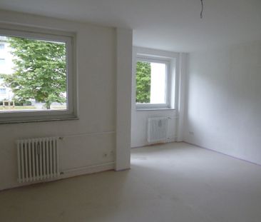 Großzügig und elegant: Stilvolle Erdgeschoss-Wohnung mit Design-Bod... - Foto 1