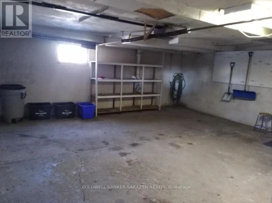 5495 BANK STREET - Photo 1