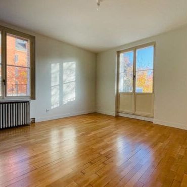 Appartement en location à Nouan-le-Fuzelier - Photo 1