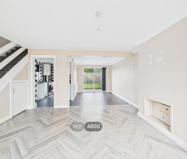 3 bedroom semi-detached house to rent - Photo 6