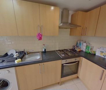 3 bedroom townhouse to rent - Photo 5