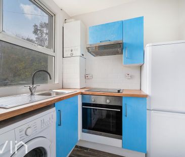 1 bedroom flat to rent - Photo 3