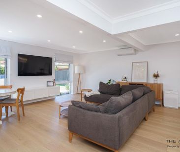 Beautifully Renovated Family Home in a Prime Location - Photo 1