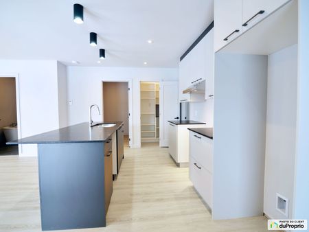 884 rue du Seyval, Sherbrooke (Jacques-Cartier) à louer - Photo 4