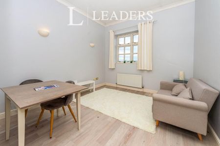 1 bedroom flat to rent - Photo 2