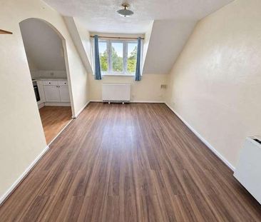 Springwood Crescent, Edgware, Middlesex, HA8 - Photo 1