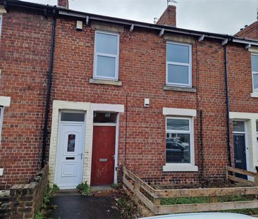 3 bed flat to rent in Bolingbroke Street, Heaton, NE6 - Photo 6