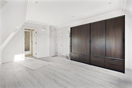Fitzjohns Avenue, NW3, London - Photo 4