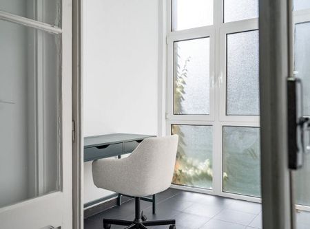 Rua Carlos Ribeiro, Lisbon, Lisbon 1170-077 - Photo 3