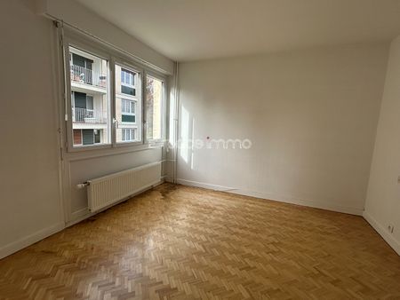 Location Appartement 4 pièces 81m² BOIS GUILLAUME 76230 - Photo 3