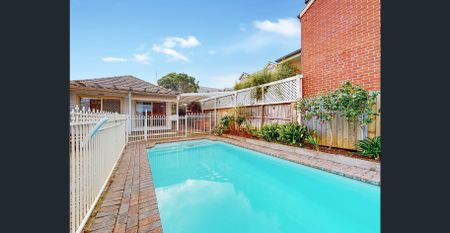 5 Hampton Road, Essendon West - Photo 3
