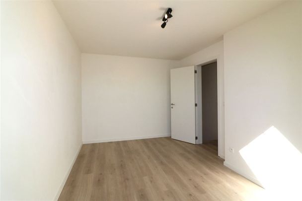 Appartement met 2 slpk., groot terras en autostaanplaats - Foto 1