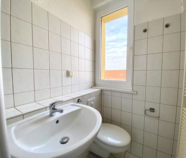 Ankommen & Wohlfühlen: Helle 2-Zimmerwohnung mit tollem Ausblick - Foto 1