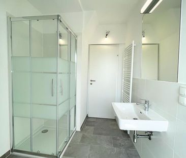 Kleine Dachgeschoss Wohnung Nähe Hauptbahnof - Provisionsfrei! - Foto 3