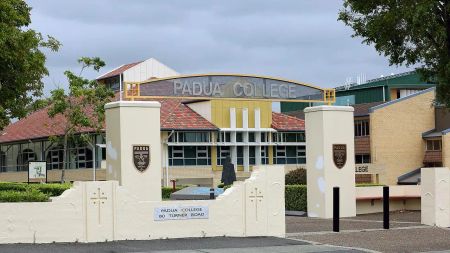 “SOLID BRICK IN SUPERB STAFFORD” - Photo 5