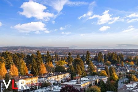 Condo in Burnaby, British Columbia - Photo 4