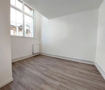 Location appartement 3 pièces - 60m² à Louviers (27400) - Photo 2