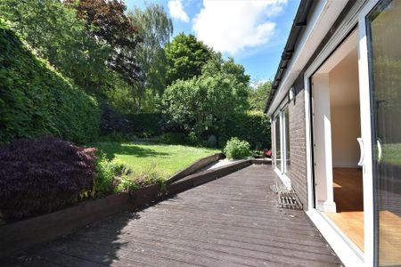 4 bedroom detached house to rent - Photo 3