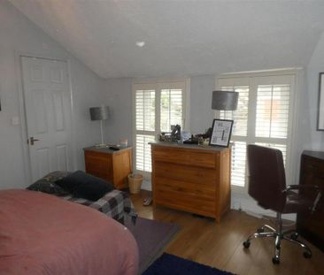 2 bedroom maisonette to rent - Photo 1
