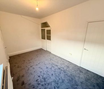 3 bedroom terraced house to rent - Photo 6