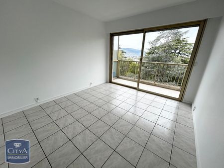 Location Appartement 3 pièces 86m² CANNES 06150 - Photo 3