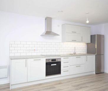 2 bedroom flat to rent - Photo 3