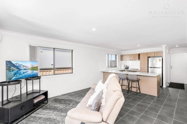 2 / 131 Bradman Drive, Boorooma NSW 2650 - Photo 1