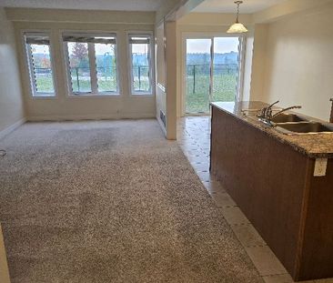 For Lease - 570 Linden Drive Unit# 38, Cambridge, Ontario - Photo 2