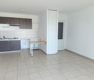 Location Appartement 2 pièces 40m² LES SABLES D’OLONNE 85180 - Photo 2