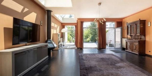 Woning te huur in Gent voor € 2.350 met 5 slaapkamers - Foto 1