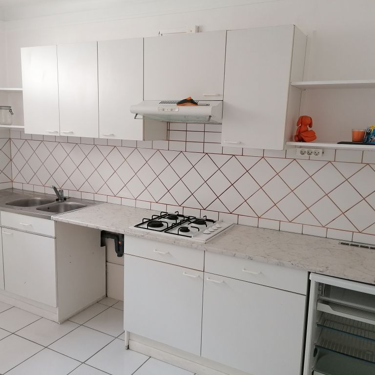 Location Appartement 1 pièce 26m² - Photo 1