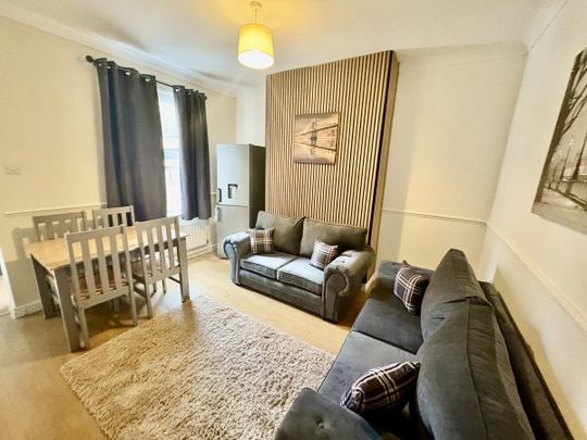 £139 pppw Watkin St, City Centre, NG3 1DL, Property for rent - Photo 1