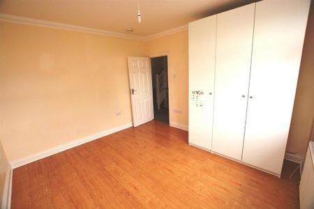 5 bedroom house to rent - Photo 2