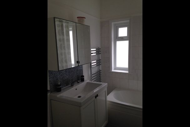 Room in a Shared House, Harefield Rd, CV2 - Photo 1