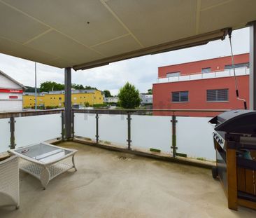 Moderne 3.5-Zimmer Wohnung in Weiach - Photo 4