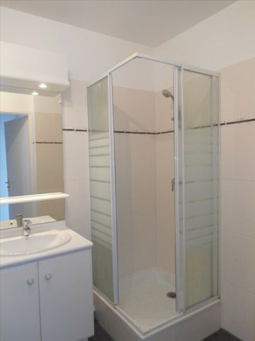 Location Appartement 1 pièce 30m² VILLEBON SUR YVETTE 91140 - Photo 4