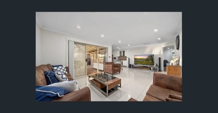 Perfect Family Home with Pool & Exceptional Outdoor Entertaining - Photo 2