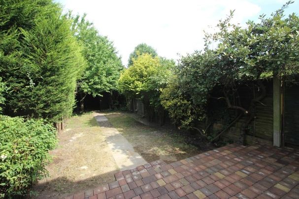 Bedsit, Hide Road, HA1 - Photo 1