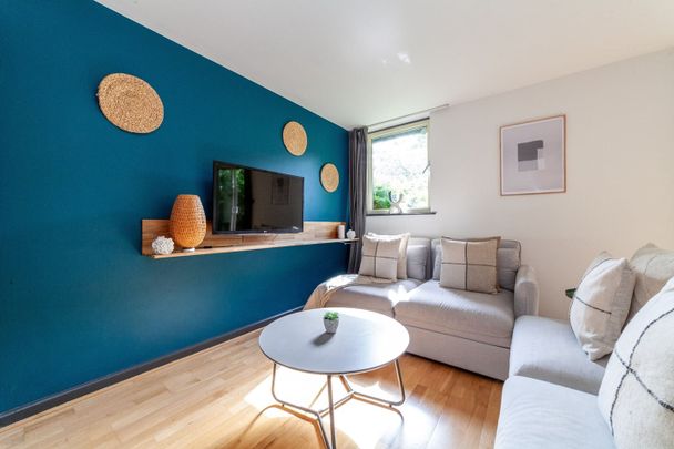 2 Bed Flat, Cape Yard, E1W - Photo 1