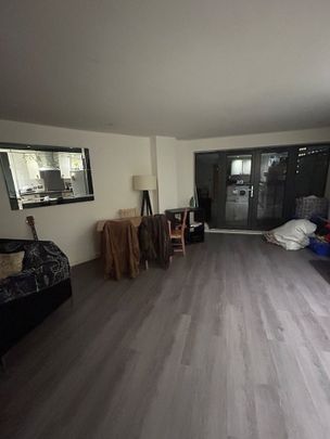 Room in a Shared Flat, Cymbeline House, NG1 - Photo 1