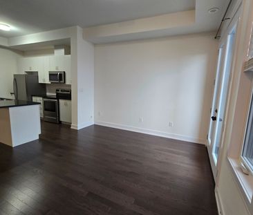 For Lease - 1401 Clarriage Court, Milton, Ontario - Photo 4