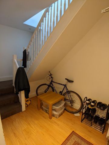 3 bedroom flat to rent - Photo 3