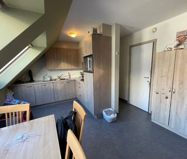 Duplexappartement met zonnig terras in het bruisend centrum van Bla... - Foto 3