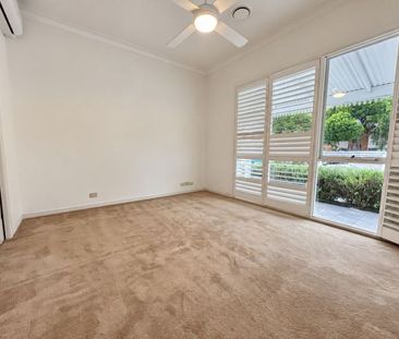 Modern Comfort in a Sought-After Brighton East Location - Photo 3
