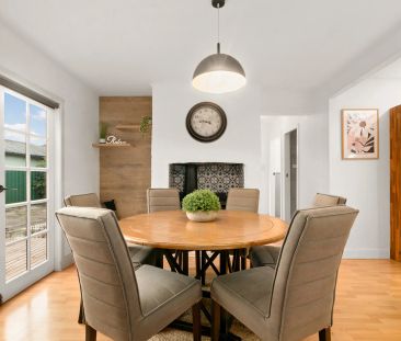 Charm, Character and a Stylish Modern Twist - Photo 1